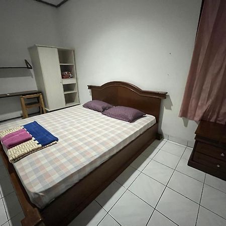 Spot On 94142 Al Fatih Residence Syariah 2 Джакарта Экстерьер фото