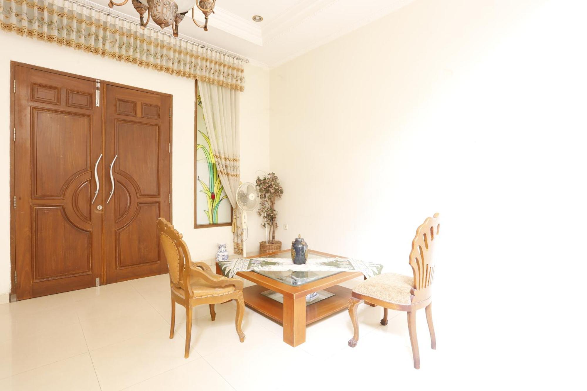 Spot On 94142 Al Fatih Residence Syariah 2 Джакарта Экстерьер фото